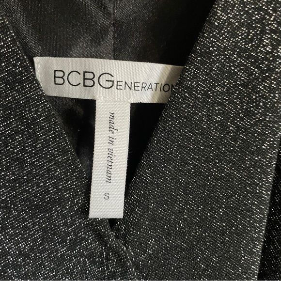 Sparkly BCBGeneration Midi Dress 🖤🩶 - Picture 3 of 8